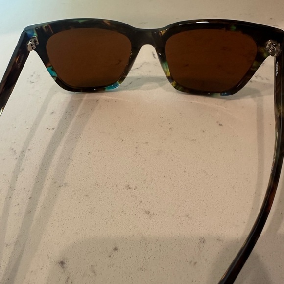 Costa Sunglasses with Brown and Tortoise Frame - Picture 3 of 11
